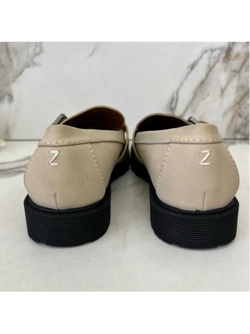 ZODIAC Renee Buckle Loafer in Ivory Size 8 NEW